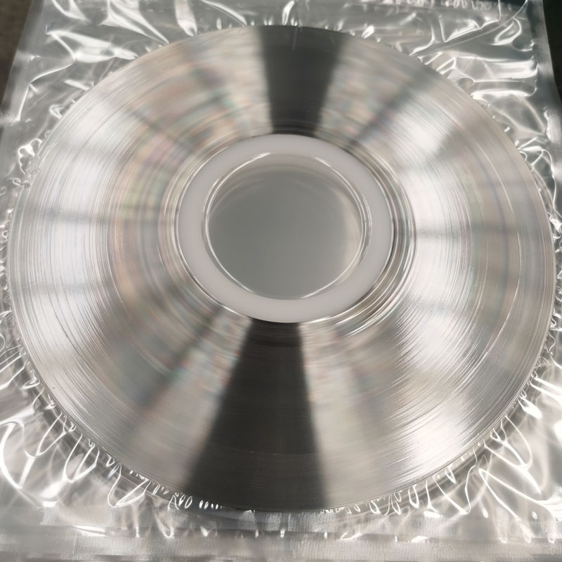 ステンレス鋼製スプリングストリップ